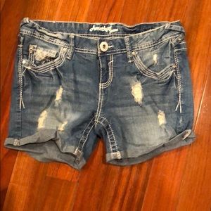 Amethyst Jean shorts embellished cute for beach 5